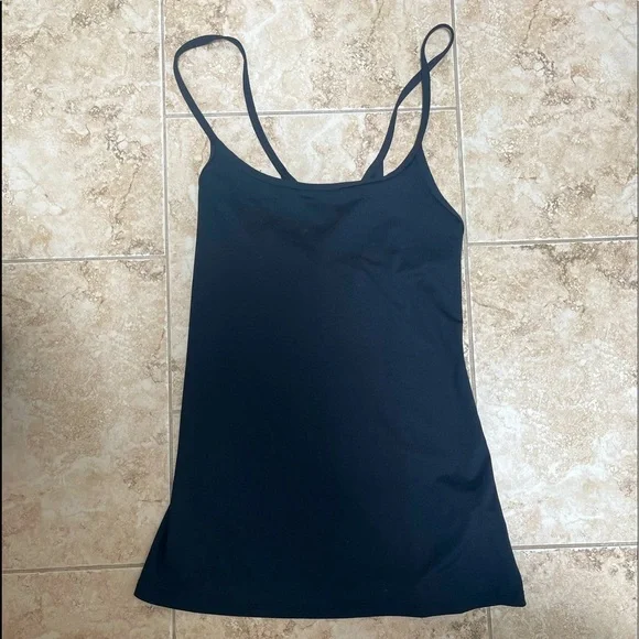 Fabletics Penny Tank - Picture 1 of 3